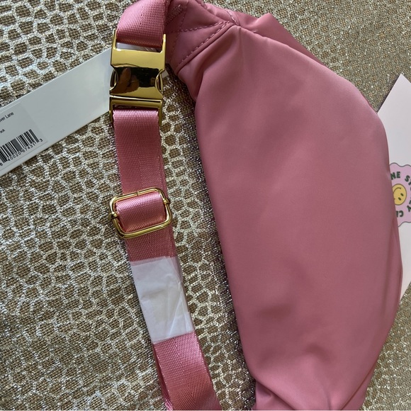 NWT mauve Stoney clover lane Fanny pack - Picture 4 of 6